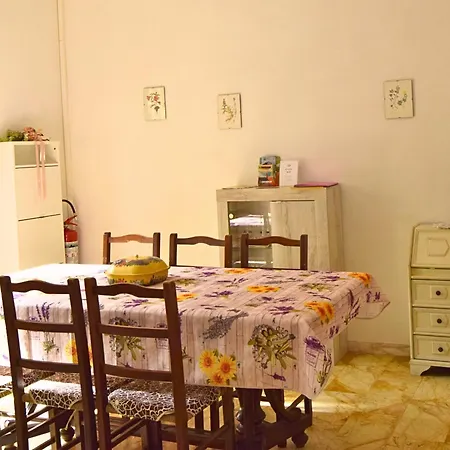 Holiday home Versillia Olive