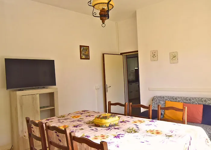 Versillia Olive * Vallecchia